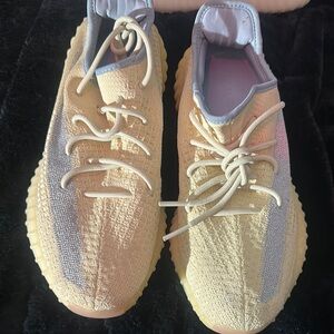 Yeezy Sneakers in Cream and Gray